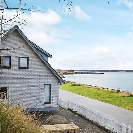 度假居 Seaside Retreat In Hvalpsund-by Traum Farsø